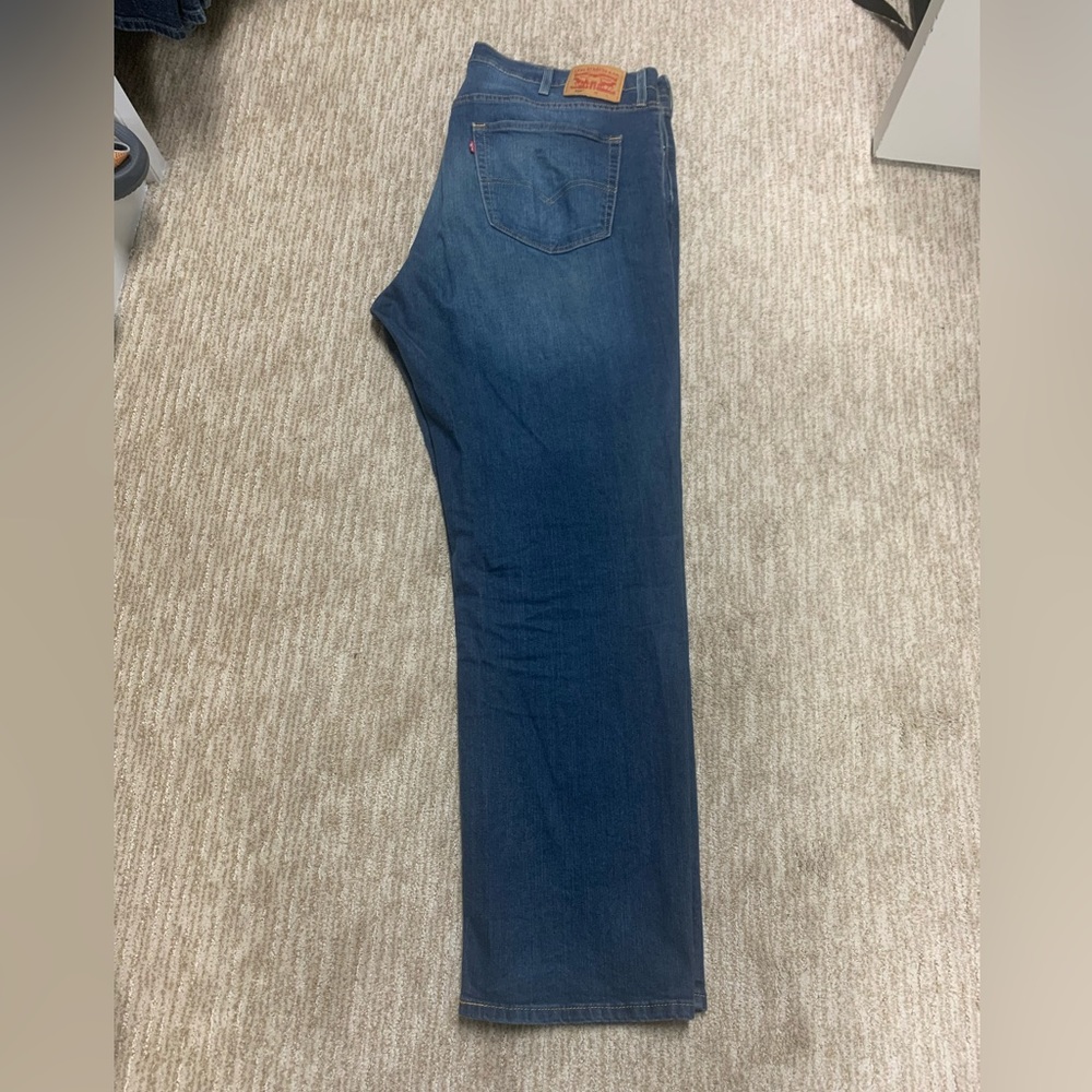Men’s Levi’s 559 Jeans. Size 44x34.